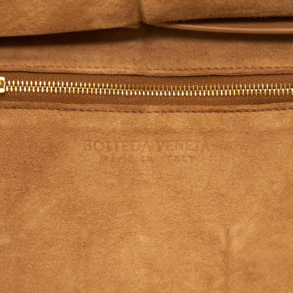 BOTTEGA VENETA ARCO BAG ALMOND