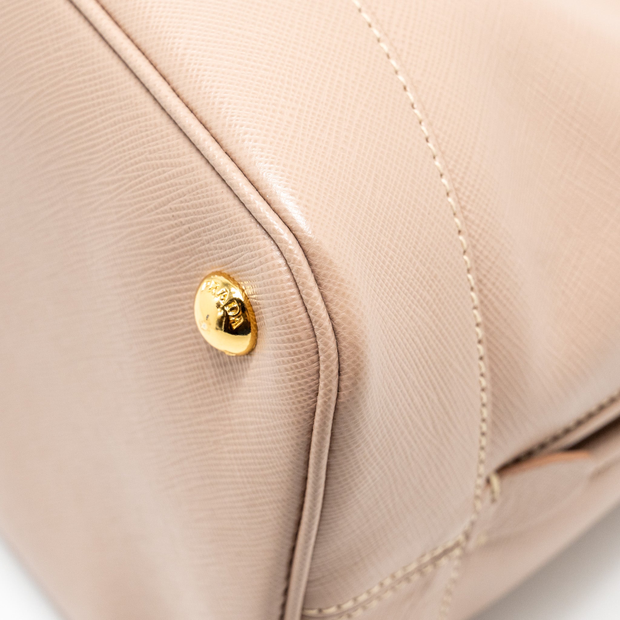 PRADA SAFFIANO VERNICE PROMENADE DOME TOTE LEATHER BEIGE GHW