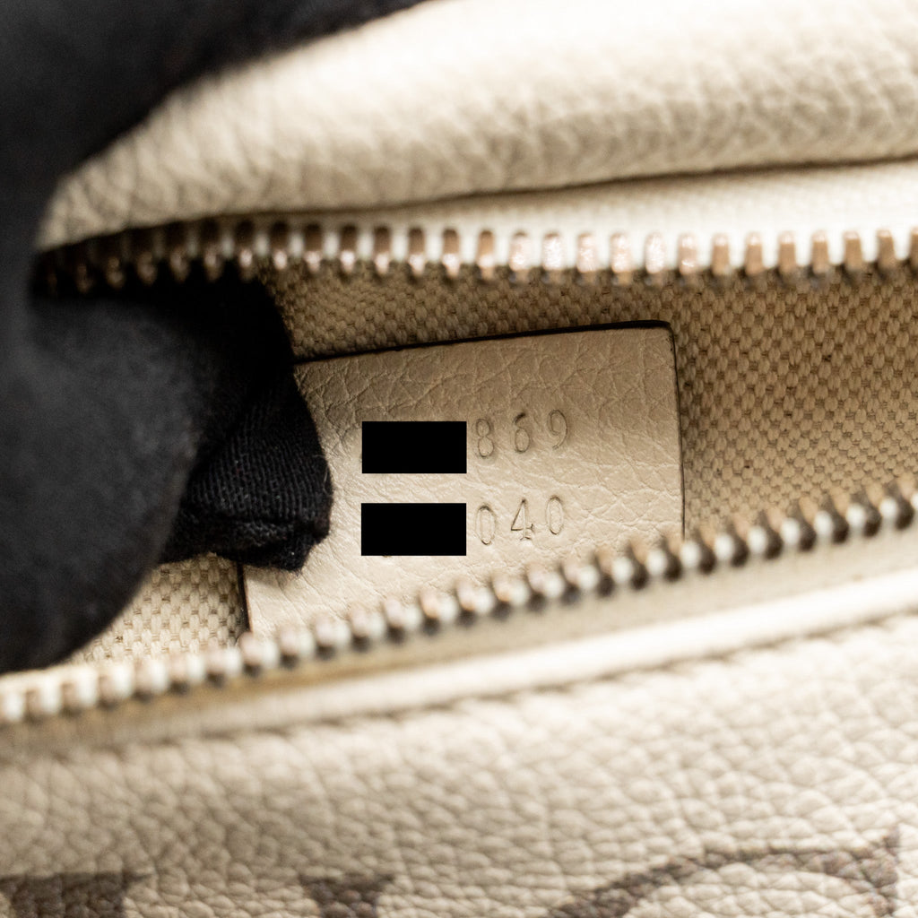 GUCCI LOGO PRINT BELT BAG CALFSKIN WHITE GHW