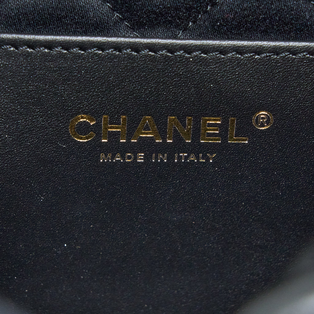 CHANEL MINI 22 BAG SHINY CALFSKIN BLACK GHW (MICROCHIP)