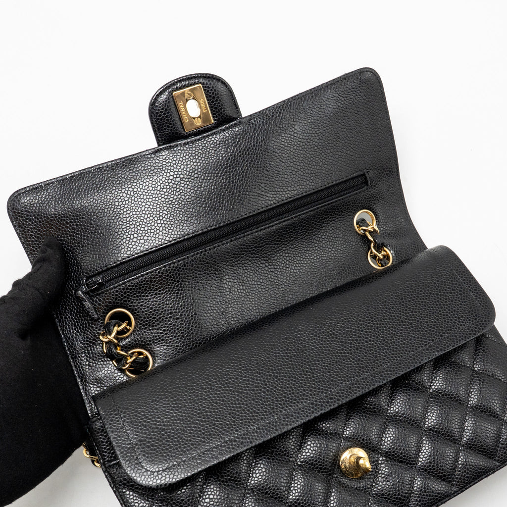 CHANEL MEDIUM CLASSIC DOUBLE FLAP BAG CAVIAR BLACK GHW