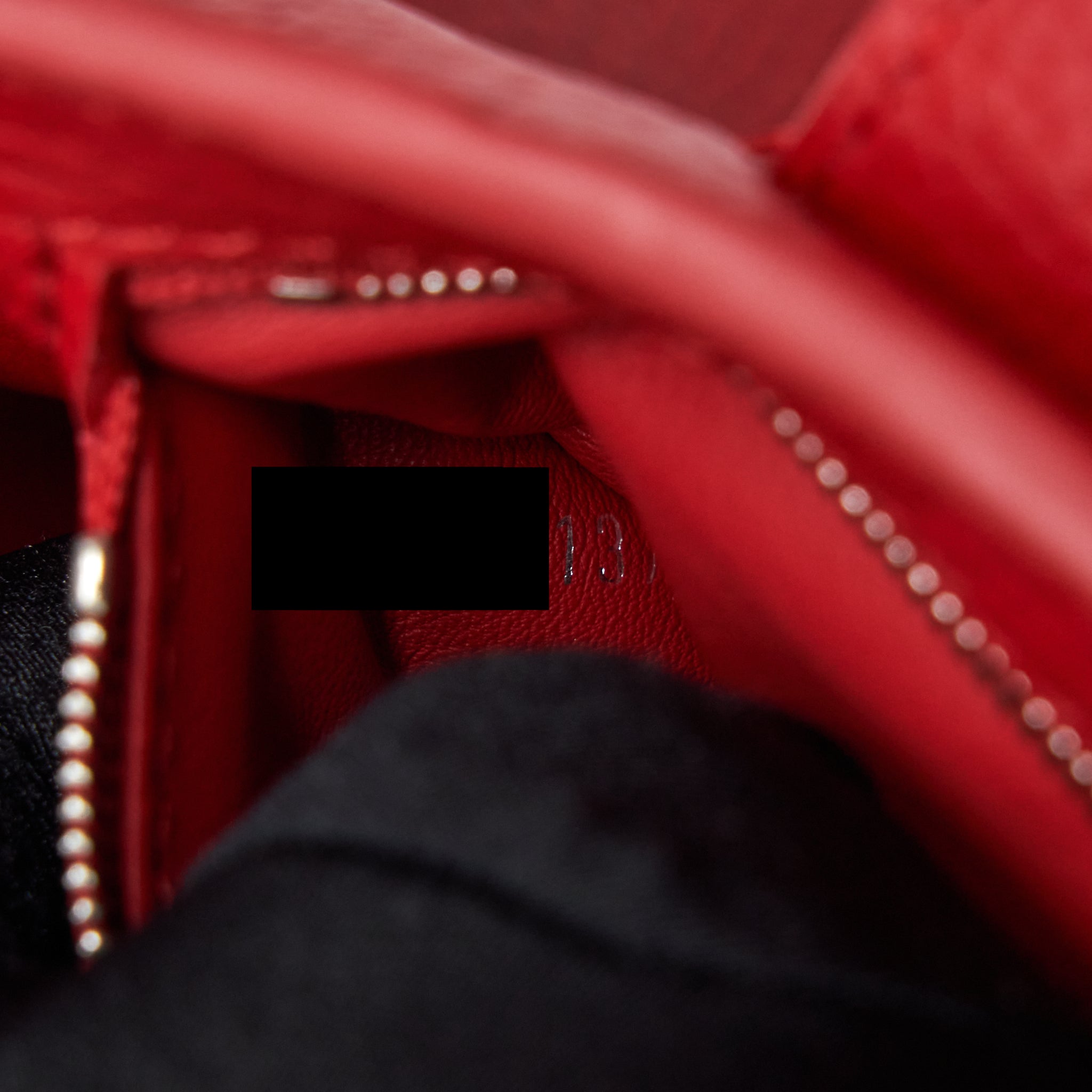 LOUIS VUITTON CAPUCINES PM CALFSKIN RED WITH PYTHON HANDLE RUBIS SHW