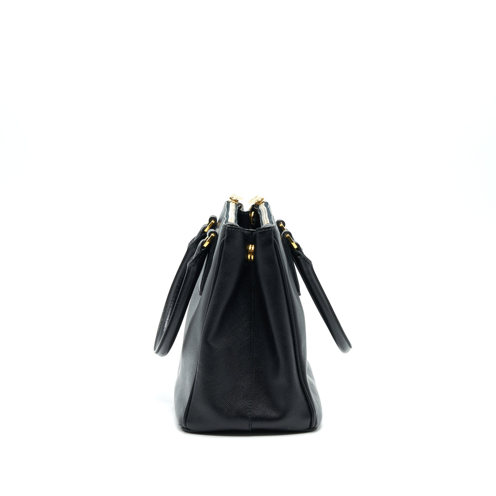 PRADA SAFFIANO TOTE BAG IN BLACK