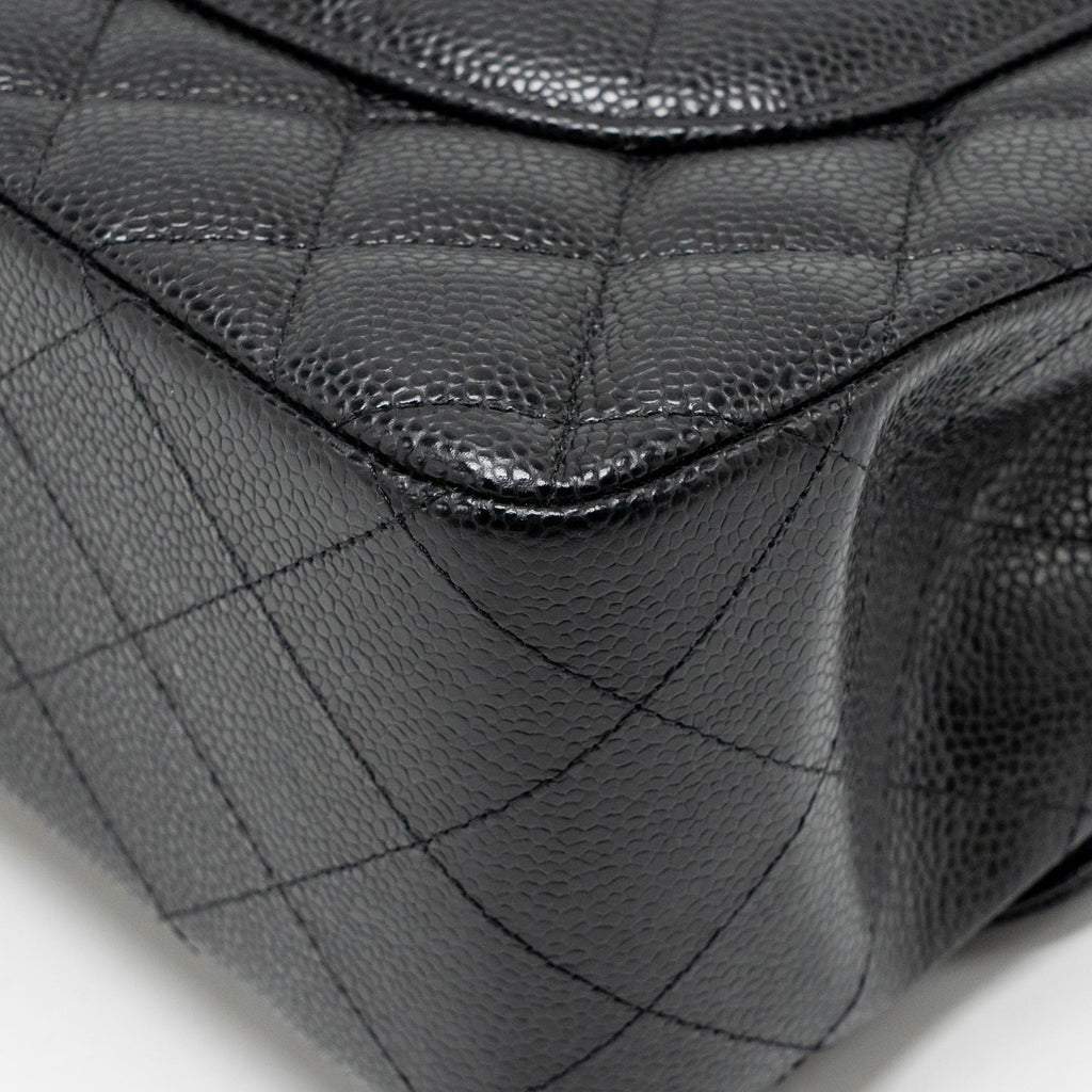 CHANEL JUMBO CLASSIC DOUBLE FLAP BAG CAVIAR BLACK GHW (MICROCHIP)