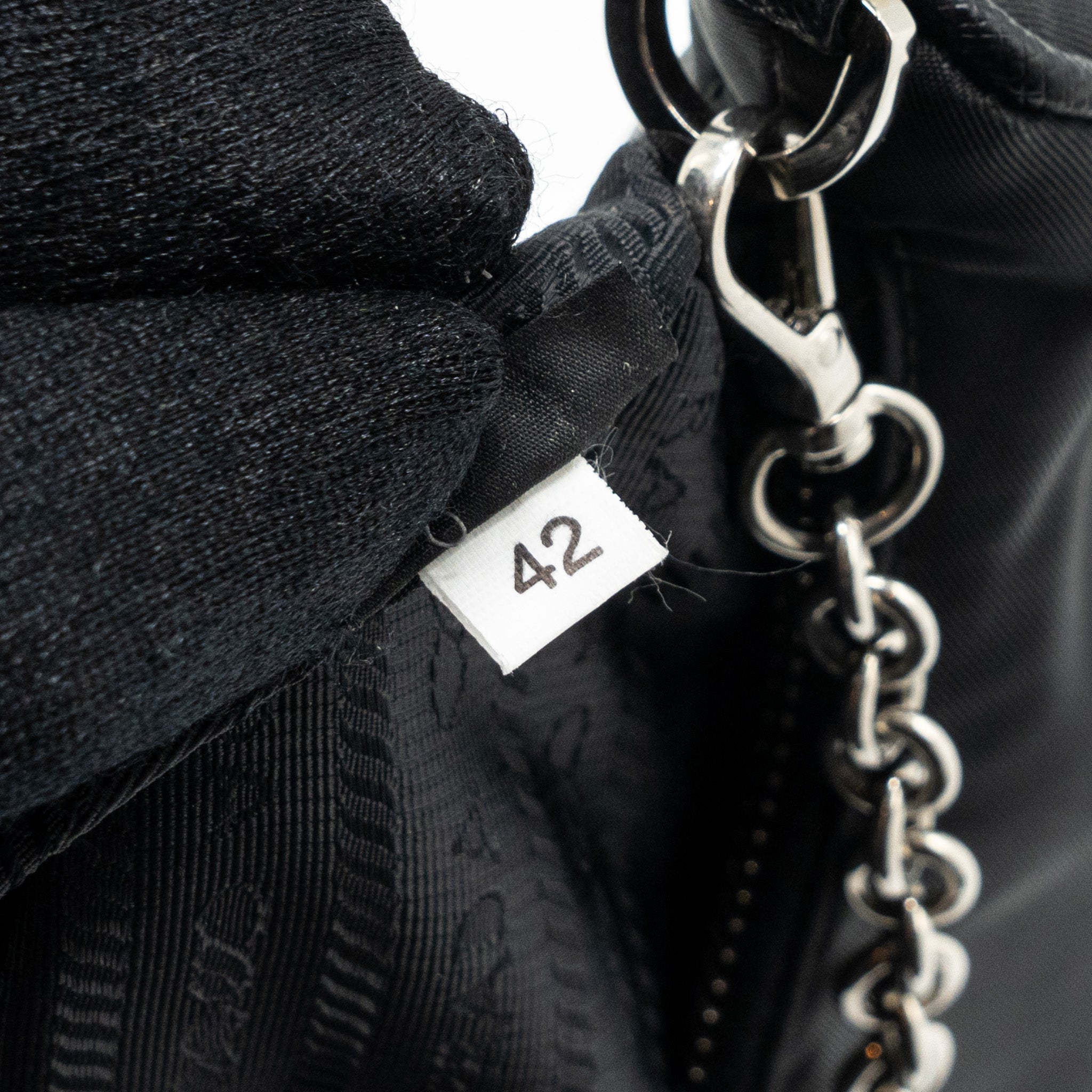 PRADA RE-EDITION 2005 RE-NYLON BAG BLACK SHW