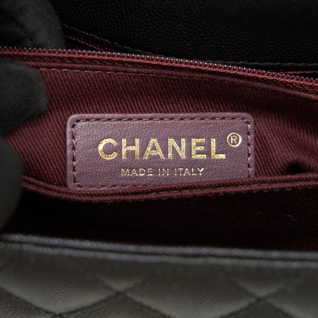 CHANEL CAVIAR QUILTED MINI COCO HANDLE FLAP BAG