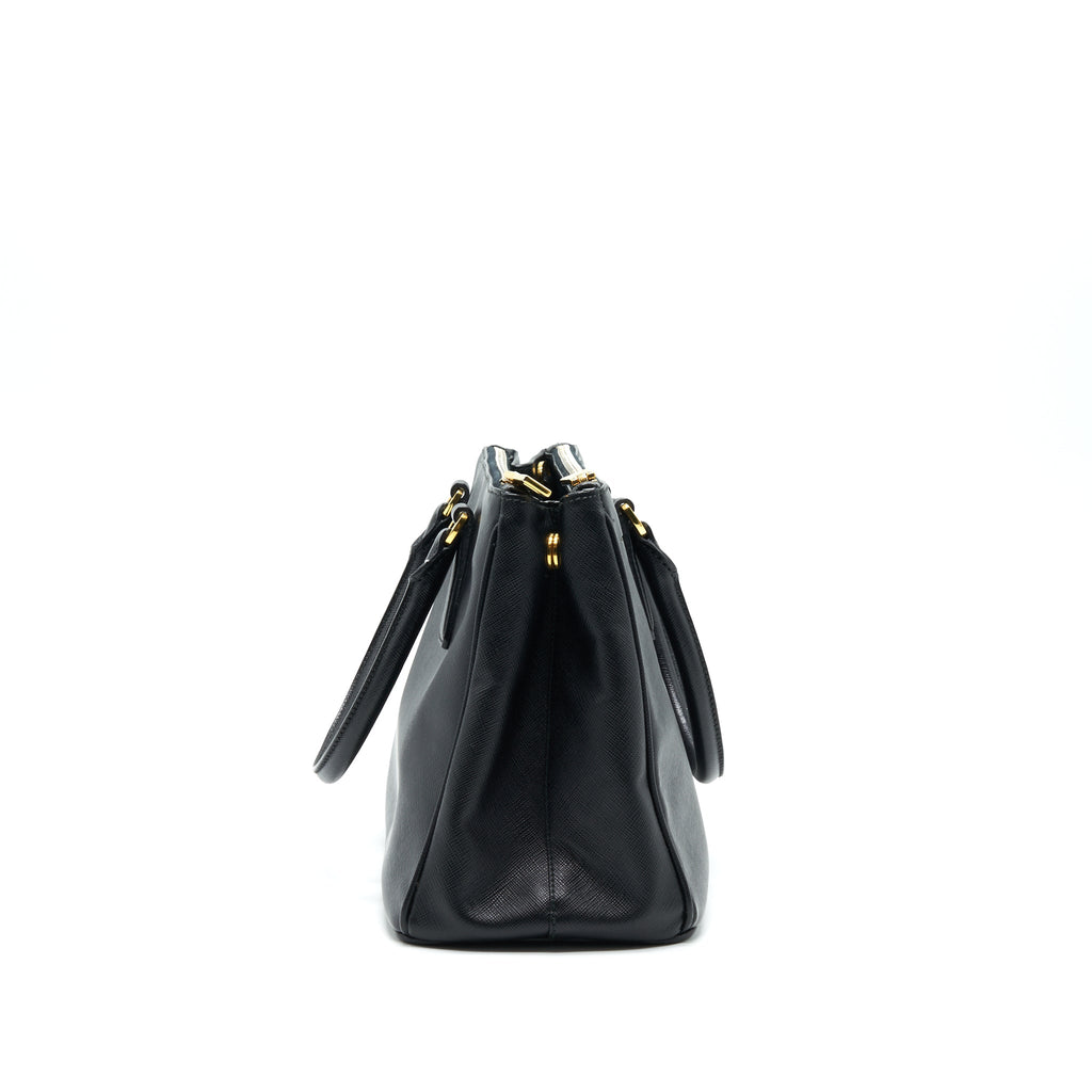 PRADA SAFFIANO TOTE BAG IN BLACK