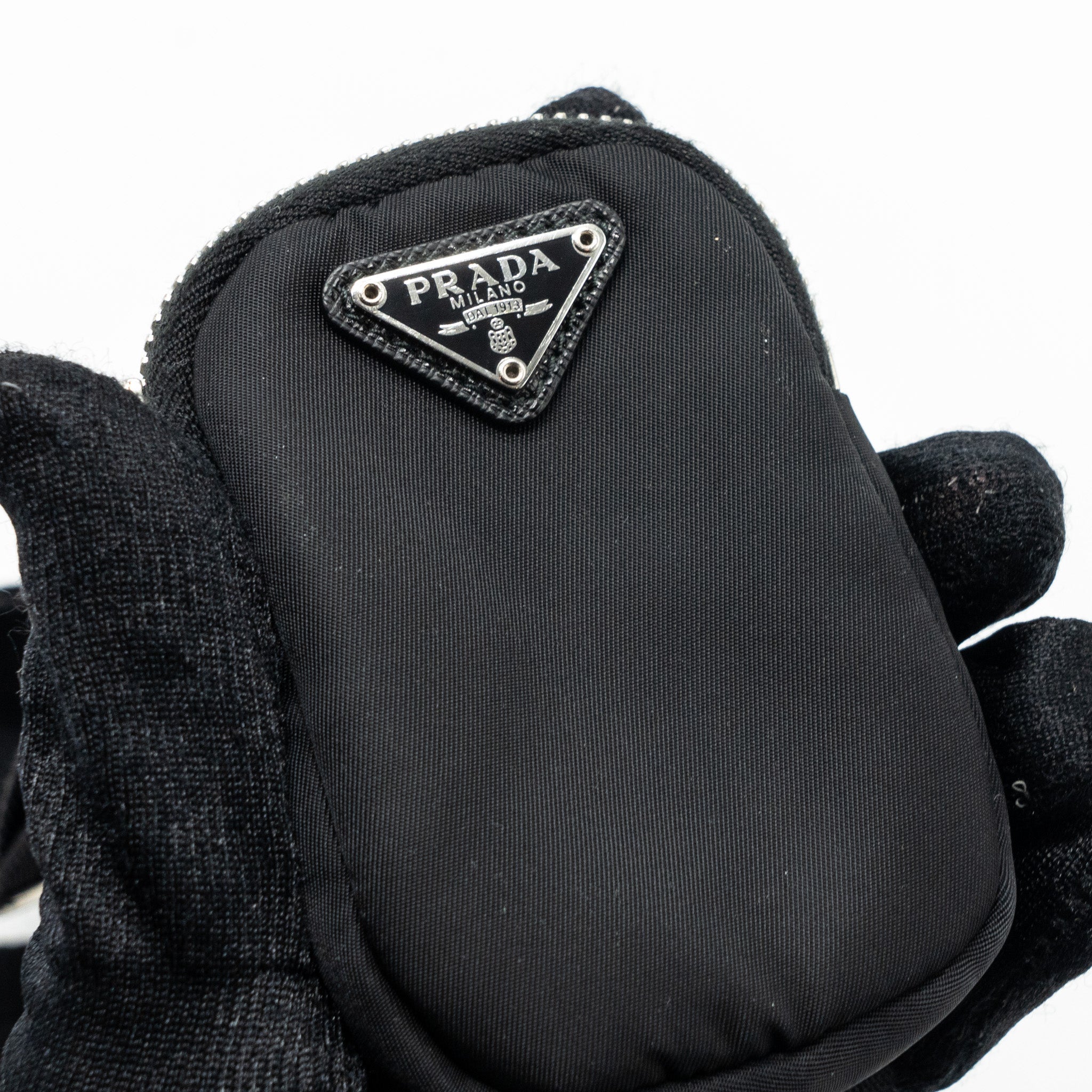 PRADA RE-EDITION 2005 RE-NYLON BAG BLACK SHW