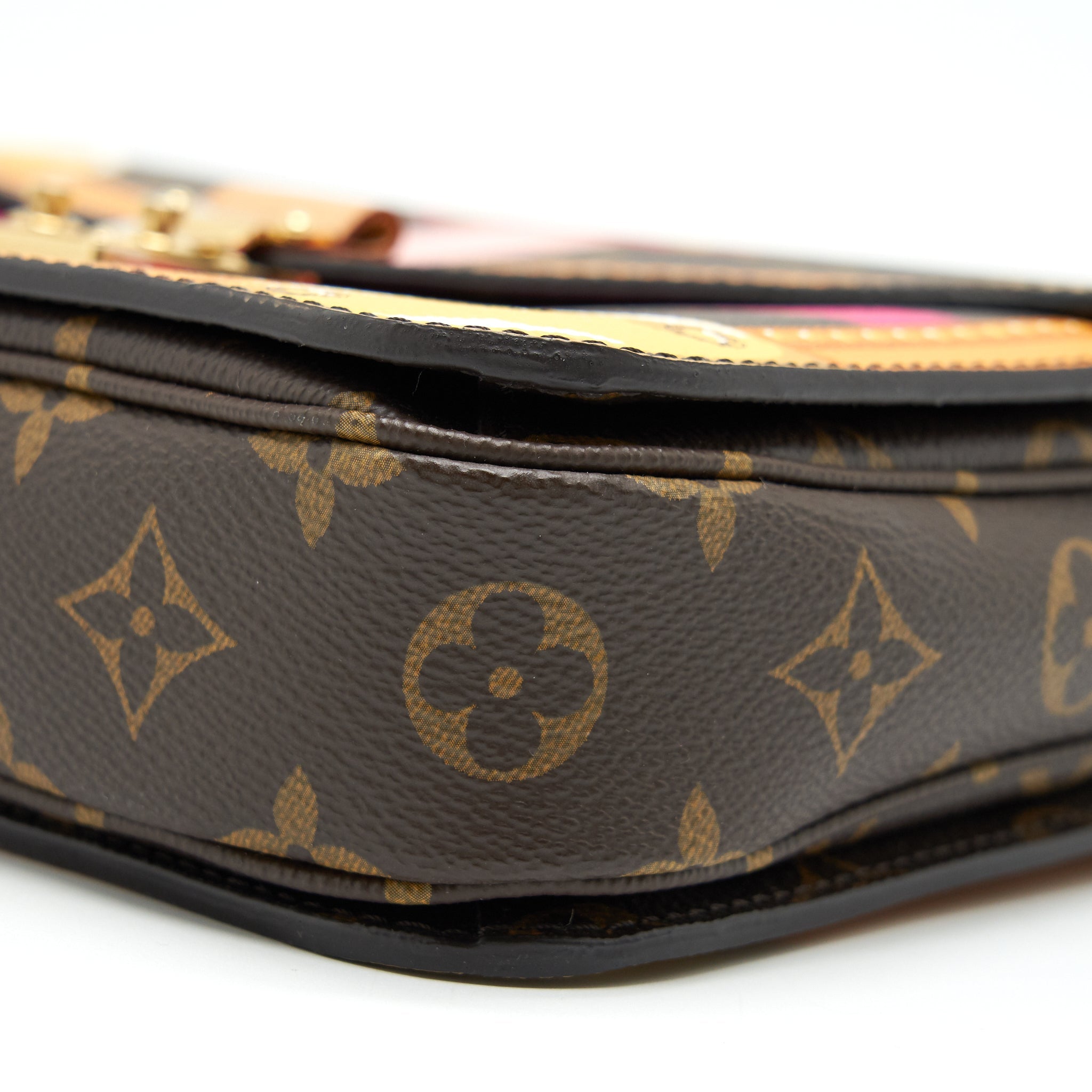 LOUIS VUITTON POCHETTE METIS SUMMER TRUNK WORLD TOUR 2018