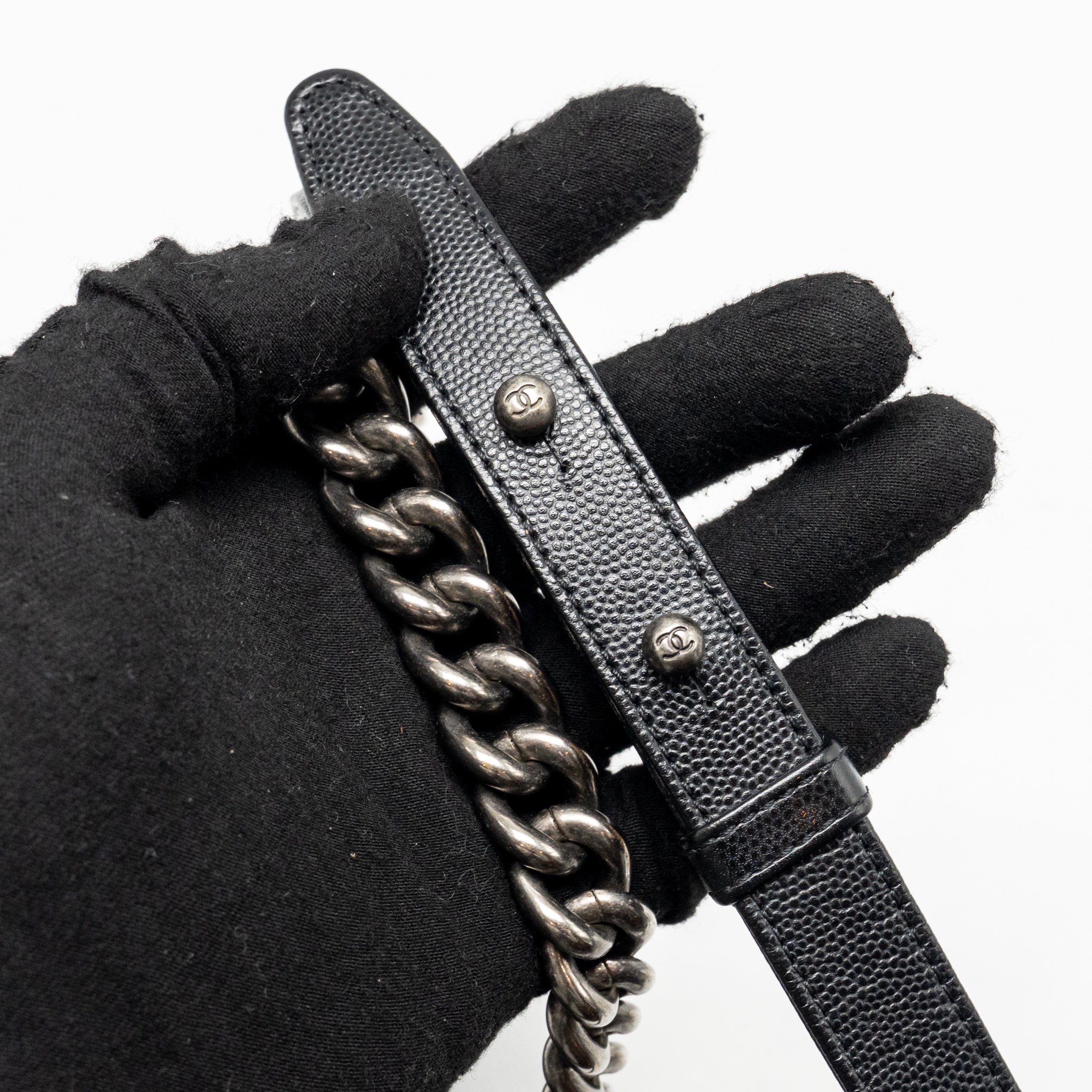CHANEL MEDIUM BOY BAG CAVIAR BLACK RUTHENIUM SILVER HARDWARE