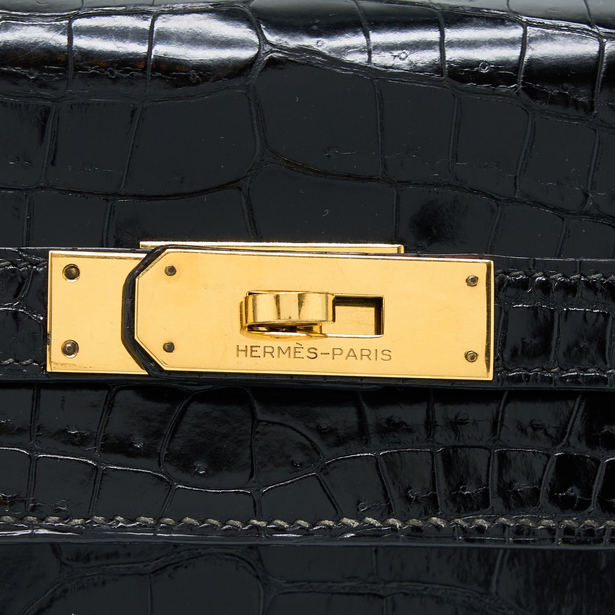 HERMES VINTAGE KELLY 32 SHINY CROCODILE POROSUS BLACK GHW