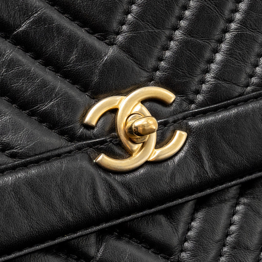 CHANEL CHEVRON FRAME QUILTED BACKPACK AGED CALFSKIN BLACK GHW