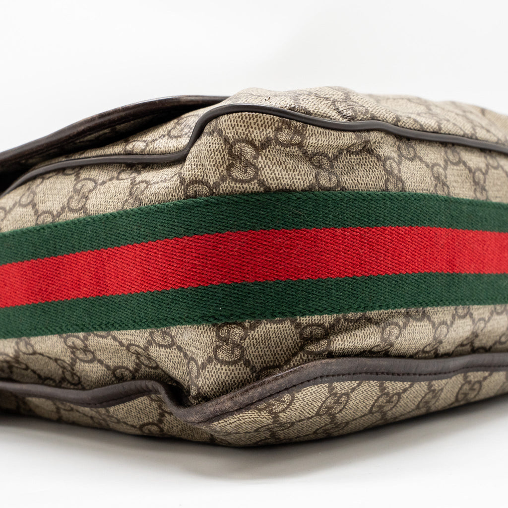 GUCCI LARGE FLAP MESSENGER BAG GG SUPREME CANVAS SHW