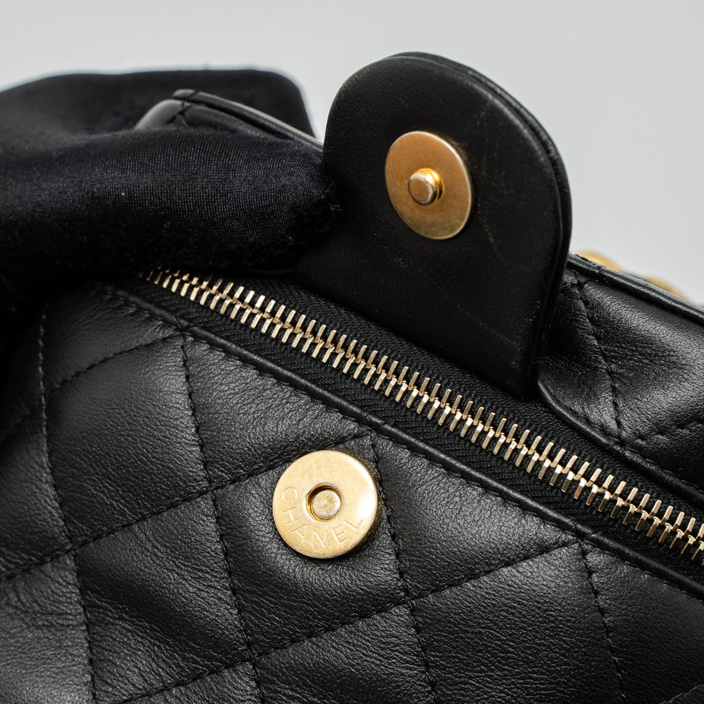 CHANEL TOP HANDLE VANITY CROSSBODY BAG CALFSKIN BLACK BRUSHED GHW (MICROCHIP)