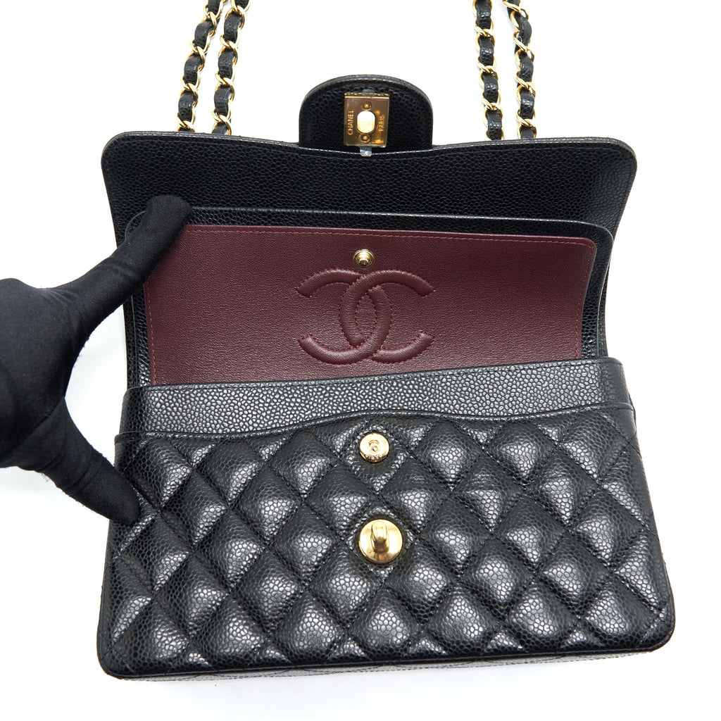 CHANEL SMALL CLASSIC DOUBLE FLAP BAG CAVIAR BLACK GHW (MICROCHIP)