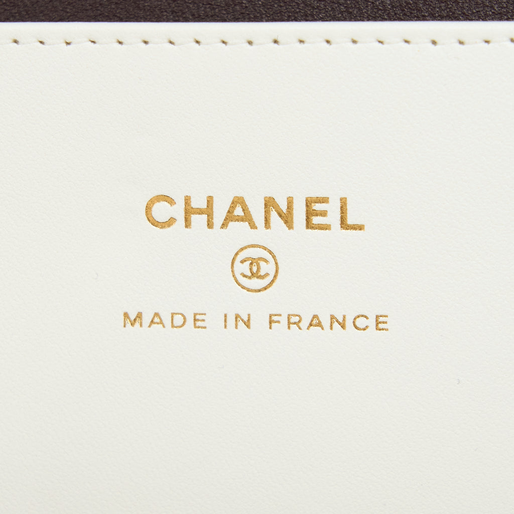 CHANEL QUILTED CLUTCH BAG LAMBSKIN WHITE LGHW