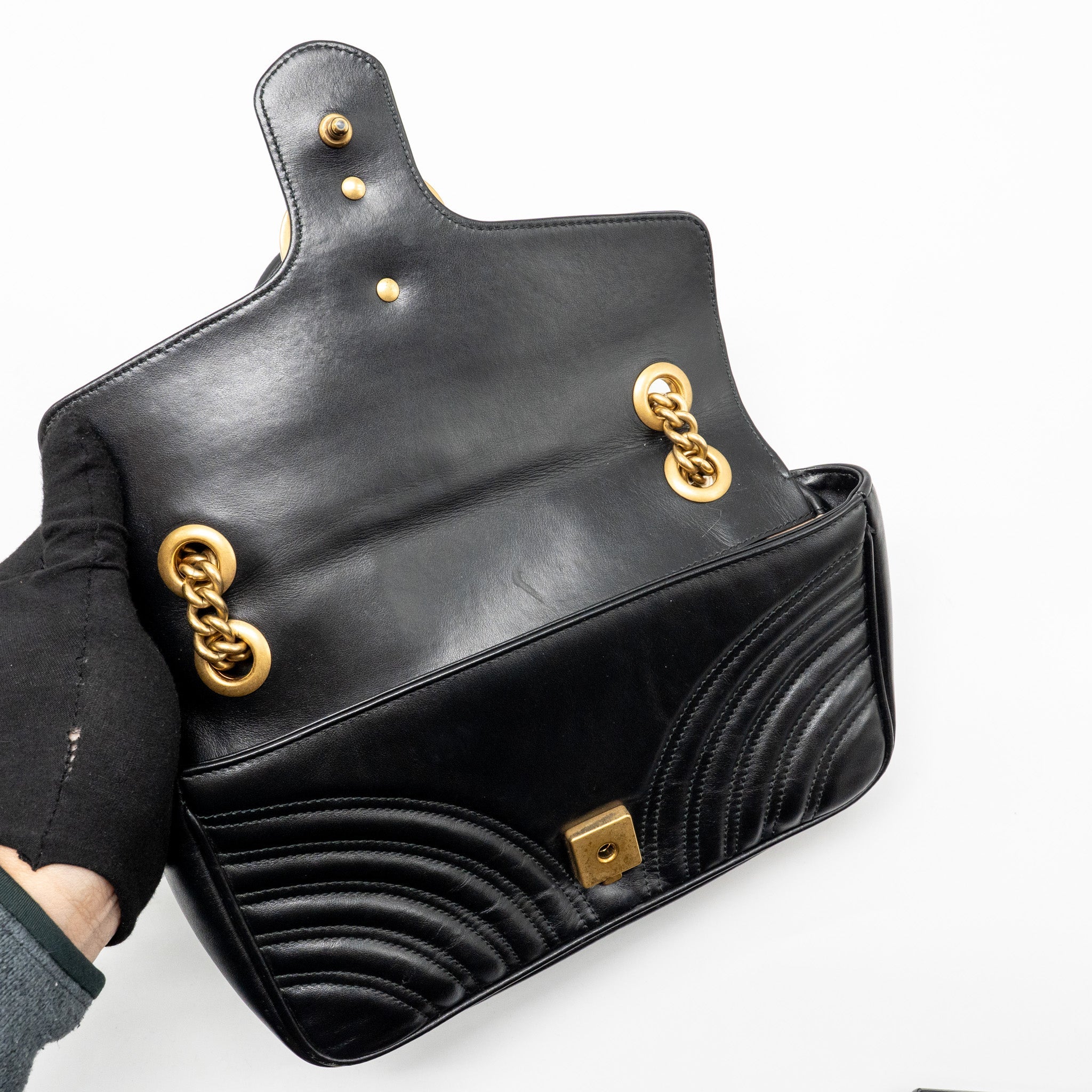 GUCCI MEDIUM GG MARMONT SHOULDER BAG CALFSKIN BLACK GHW