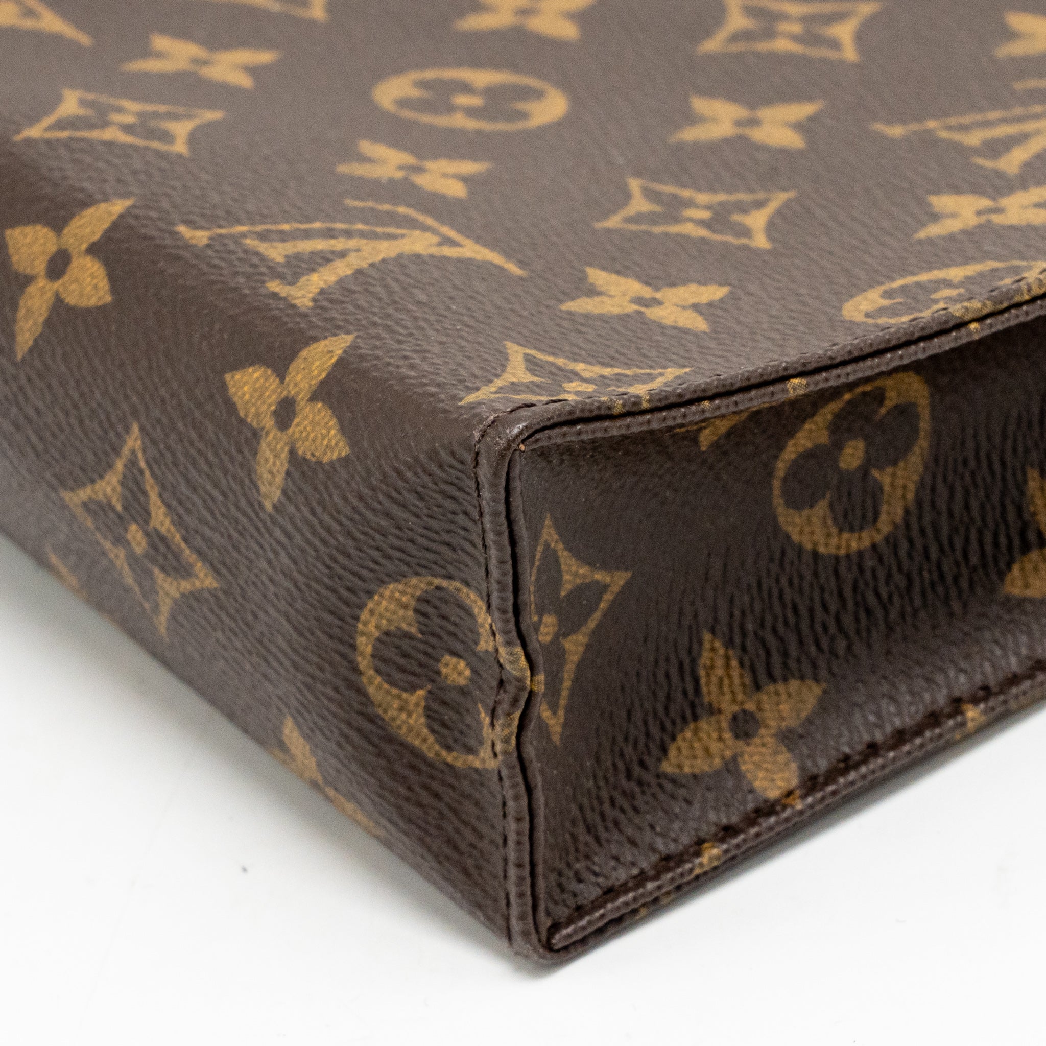 LOUIS VUITTON TOILETRY POCHETTE 26 MONOGRAM CANVAS GHW