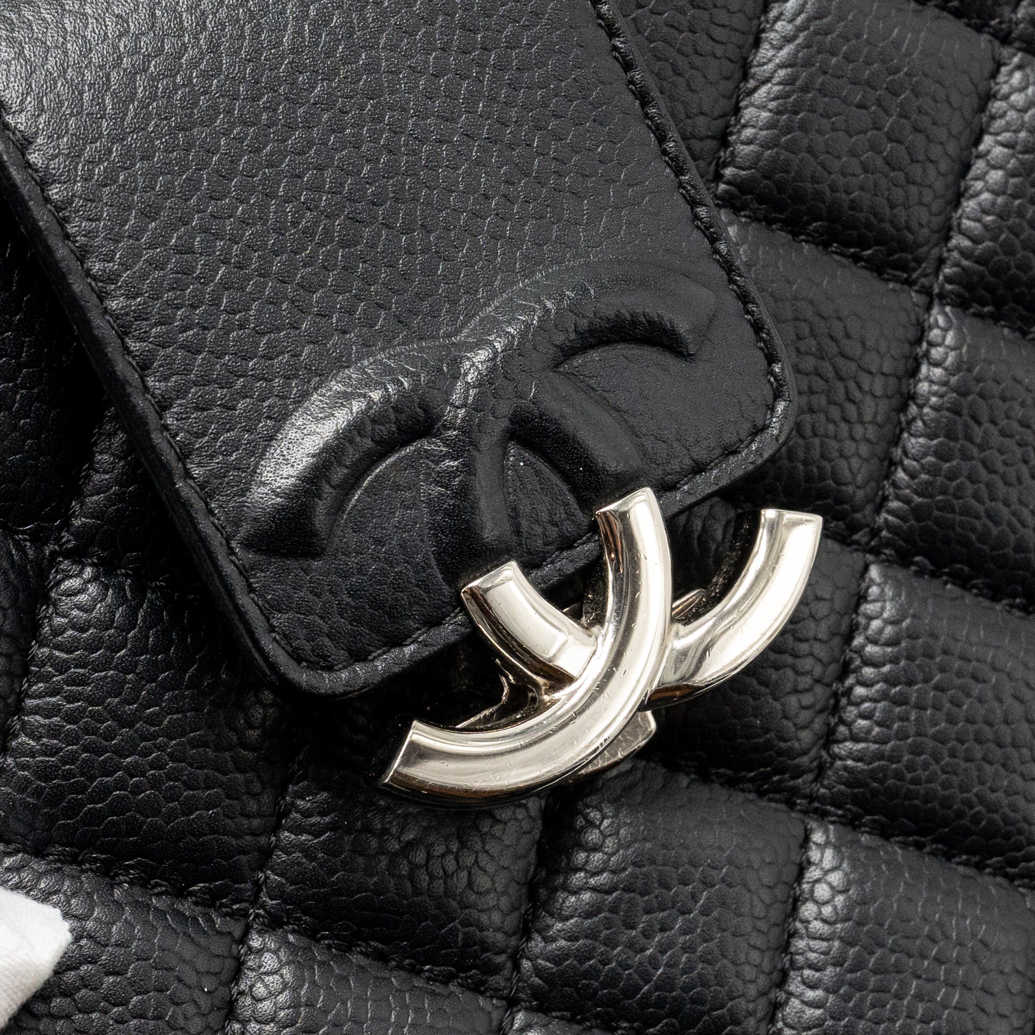 CHANEL QUILTED MINI VANITY BAG CAVIAR BLACK SHW