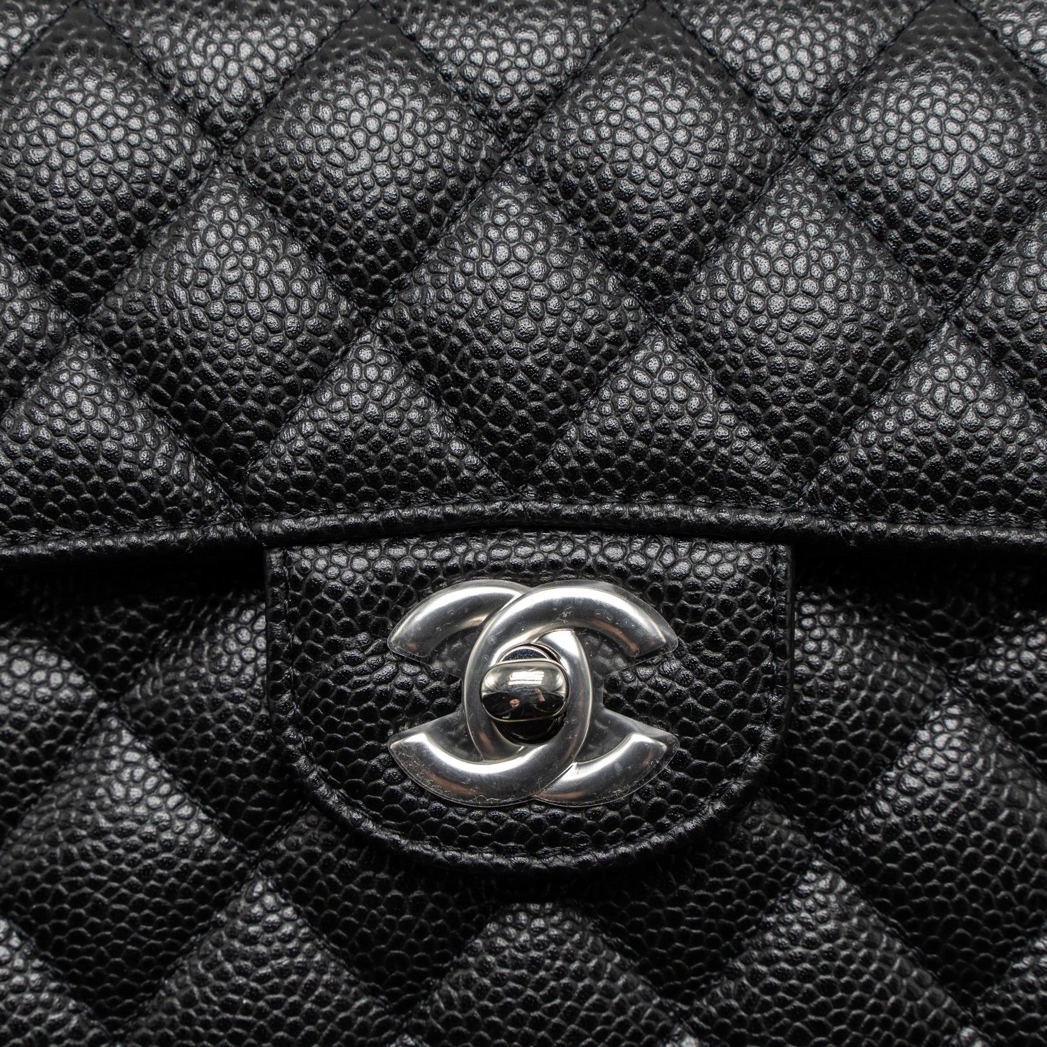 CHANEL SMALL CLASSIC DOUBLE FLAP BAG CAVIAR BLACK SHW (MICROCHIP)
