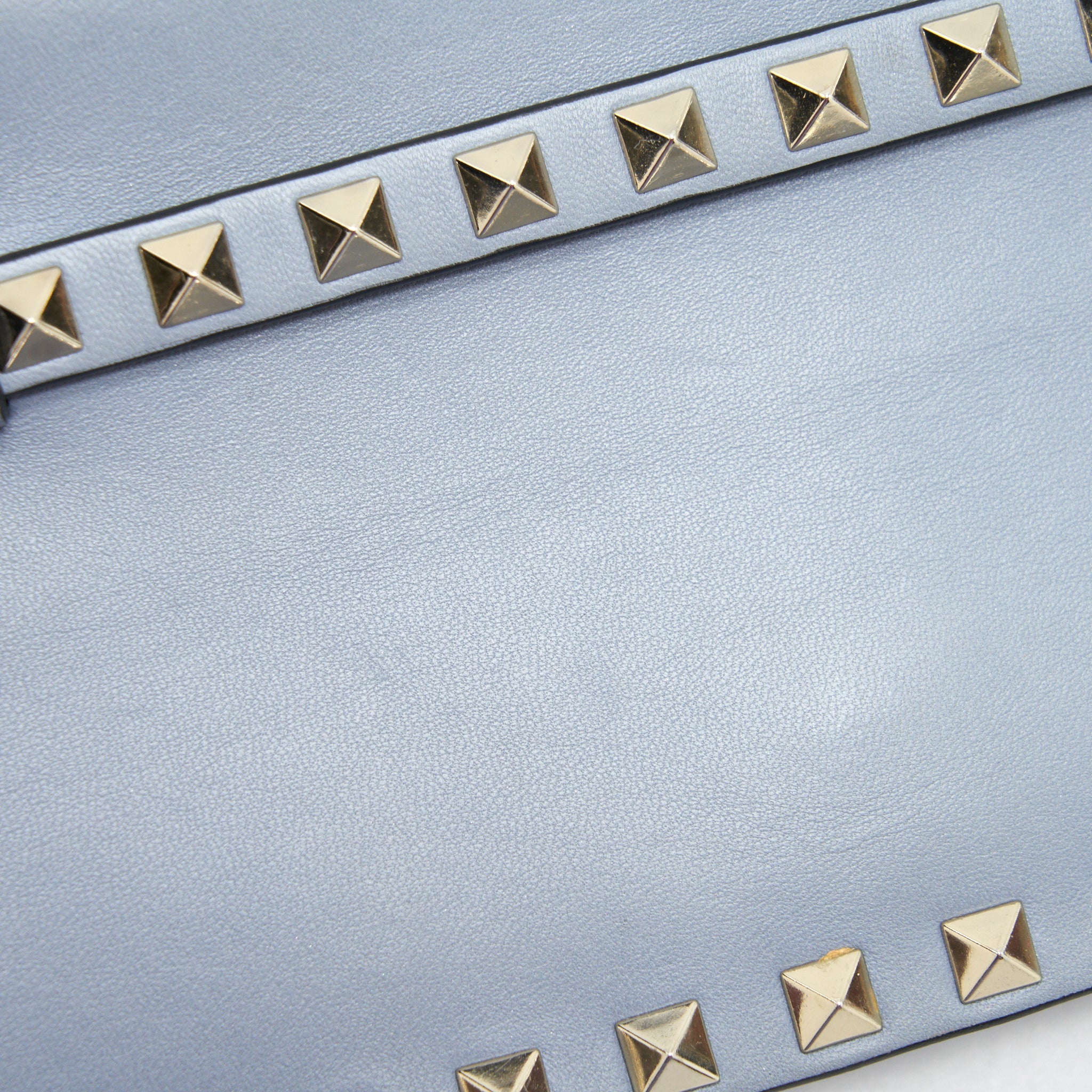 VALENTINO ROCKSTUD SMALL CLUTCH BLUE-GREY GHW