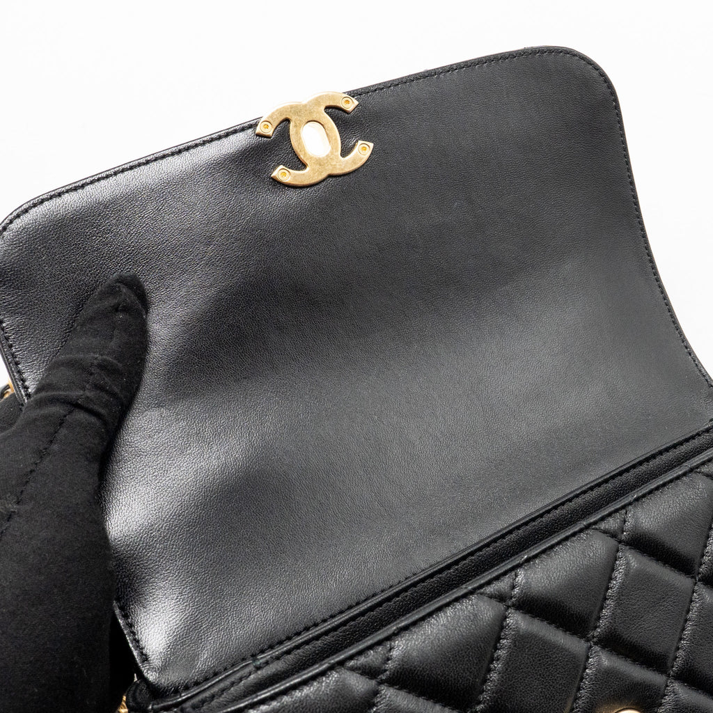 CHANEL 24S CC LOGO TOP HANDLE FLAP BAG WITH CHAIN LAMBSKIN BLACK GHW (MICROCHIP)