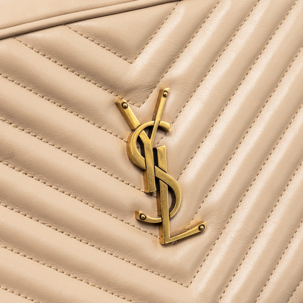 SAINT LAURENT/YSL LOU CAMERA BAG CALFSKIN BEIGE GHW