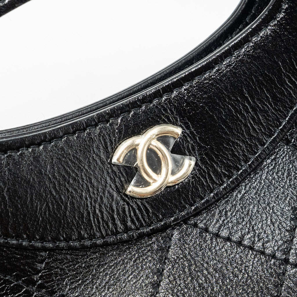 CHANEL 24C MINI 31 CLUTCH WITH CHAIN SHINY CALFSKIN BLACK LGHW (MICROCHIP)