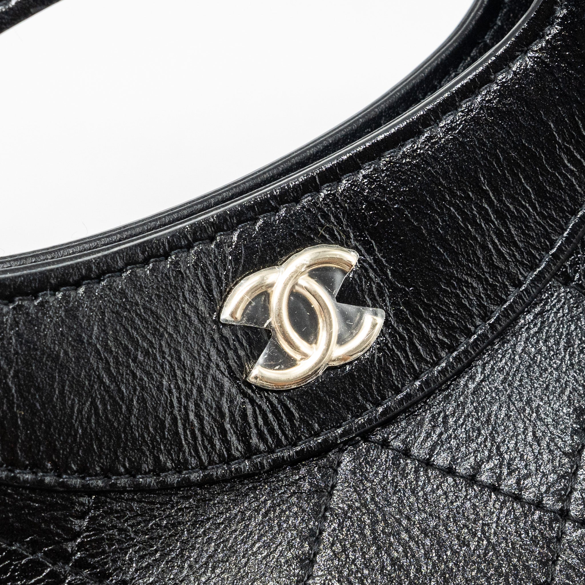 CHANEL 24C MINI 31 CLUTCH WITH CHAIN SHINY CALFSKIN BLACK LGHW (MICROCHIP)