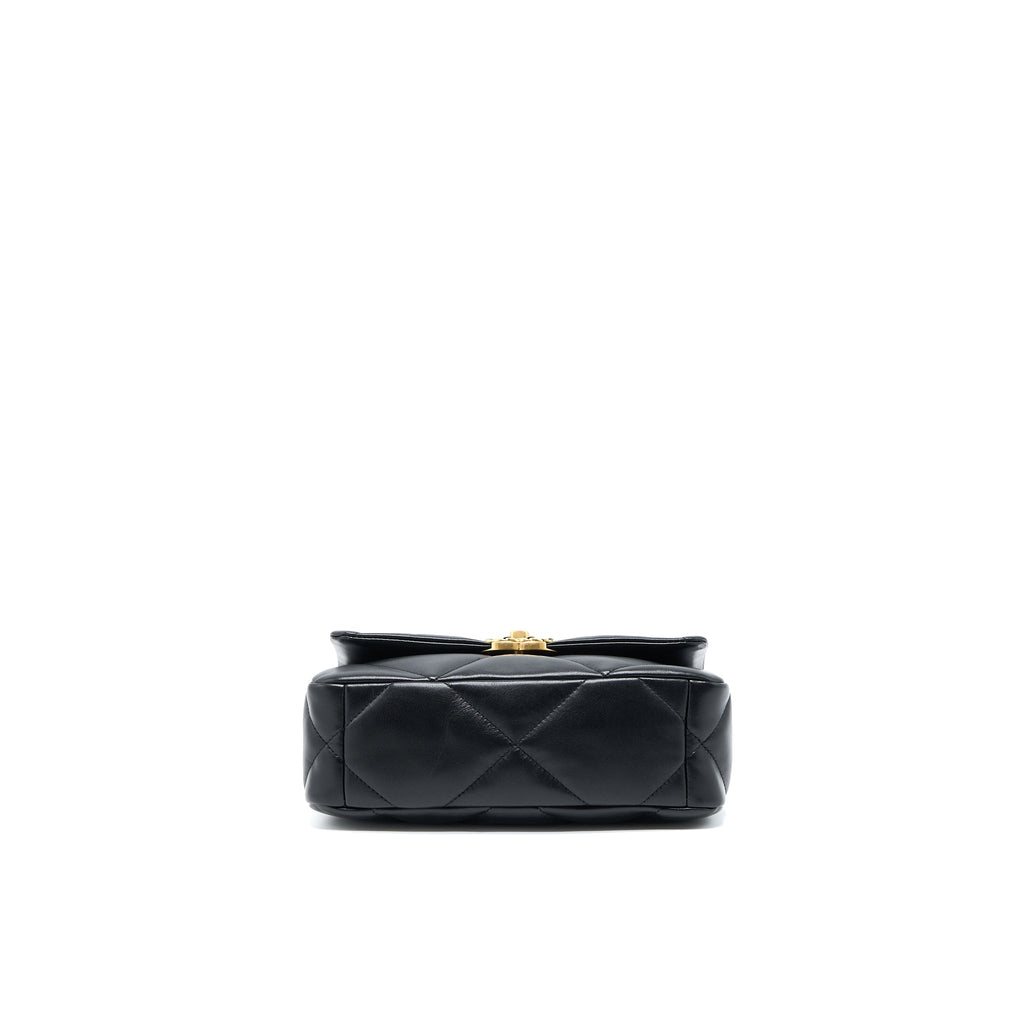 CHANEL SMALL 19 BAG LAMBSKIN BLACK MULTICOLOUR HARDWARE (MICROCHIP)
