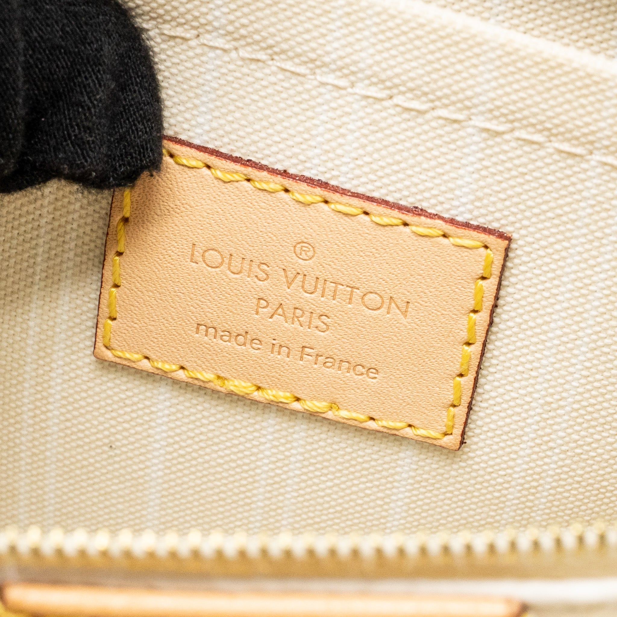 LOUIS VUITTON MULTI POCHETTE ACCESSORIES BY THE POOL GIANT MONOGRAM CANVAS BLUE GHW