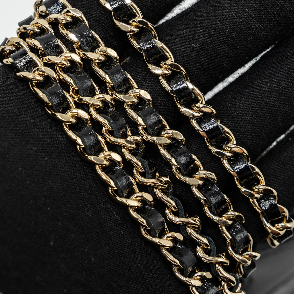 CHANEL 24C MINI 31 CLUTCH WITH CHAIN SHINY CALFSKIN BLACK LGHW (MICROCHIP)