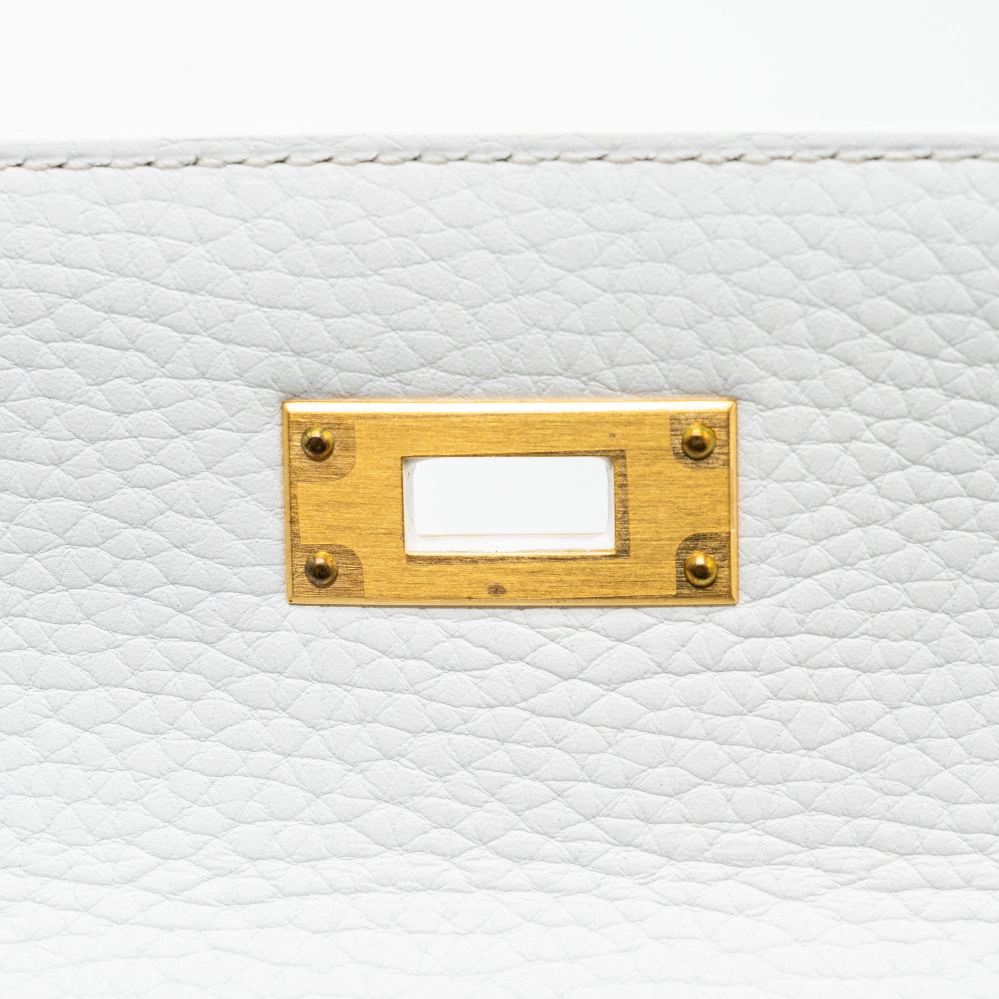 HERMES KELLY 28 SPECIAL ORDER CLEMENCE LEATHER BLANC / BLUE NUIT BRUSHED GHW