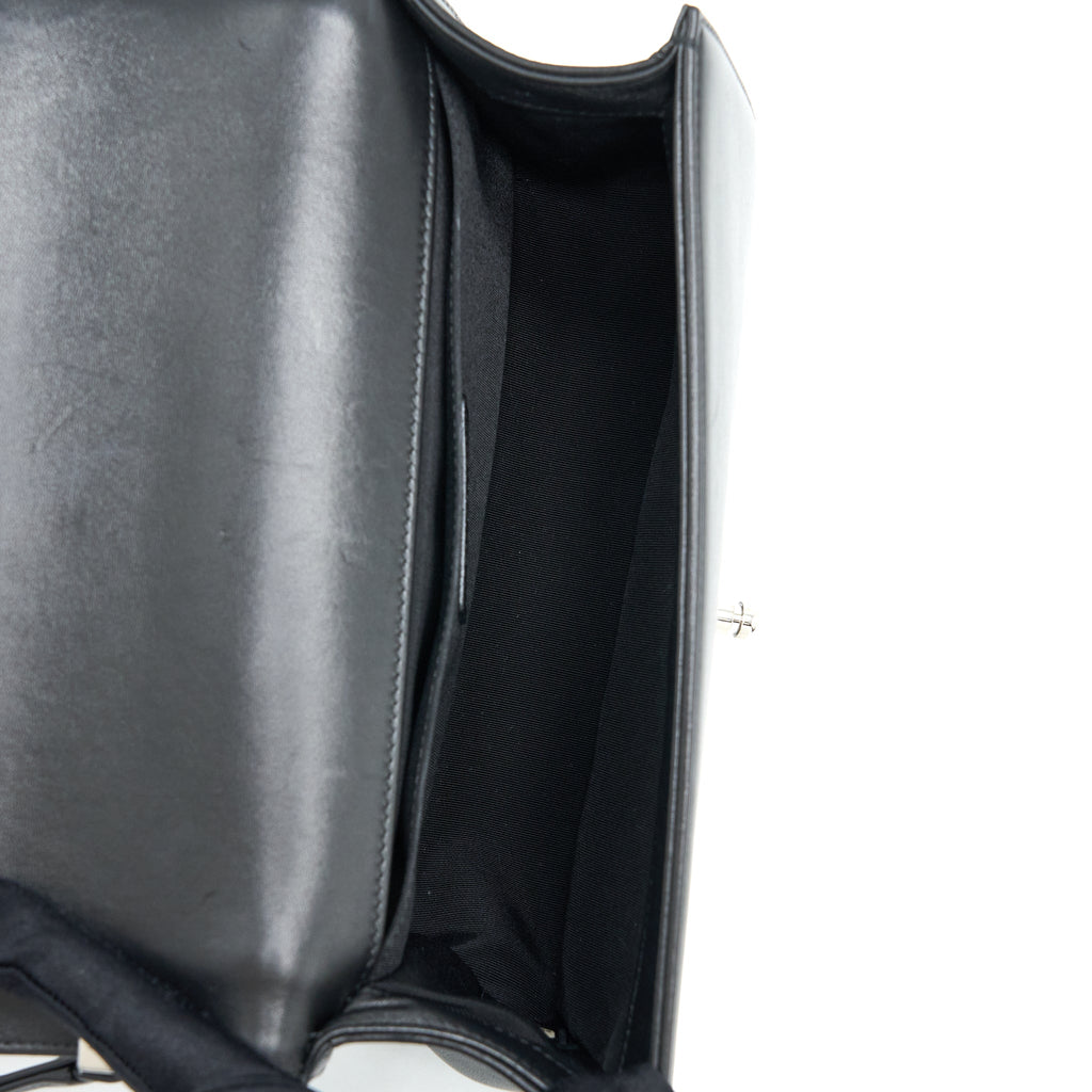 CHANEL MEDIUM BOY BAG LIMITED LAMBSKIN BLACK/WHITE SHW