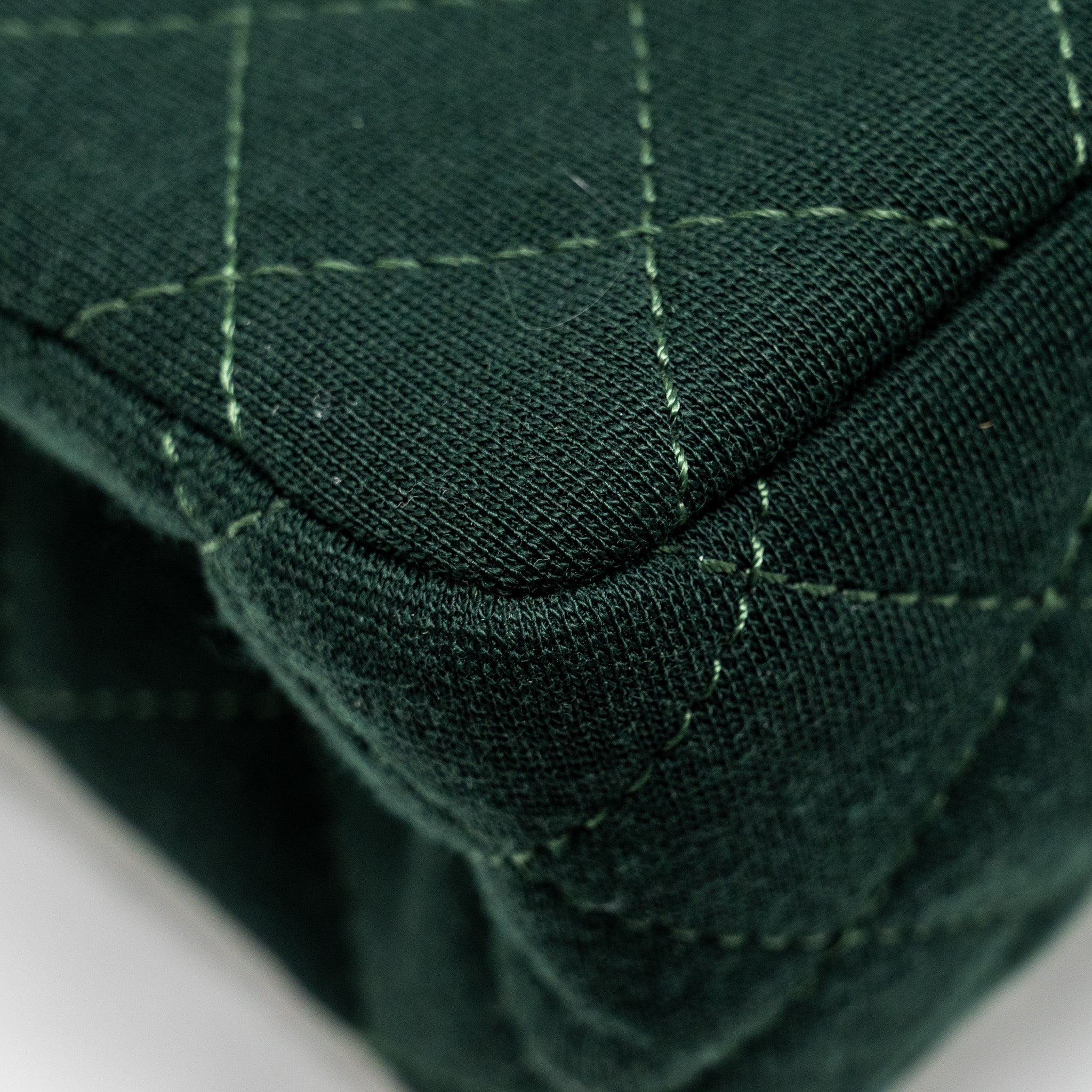 CHANEL REISSUE 2.55 226 DOUBLE FLAP BAG FABRIC DARK GREEN RUTHENIUM HARDWARE