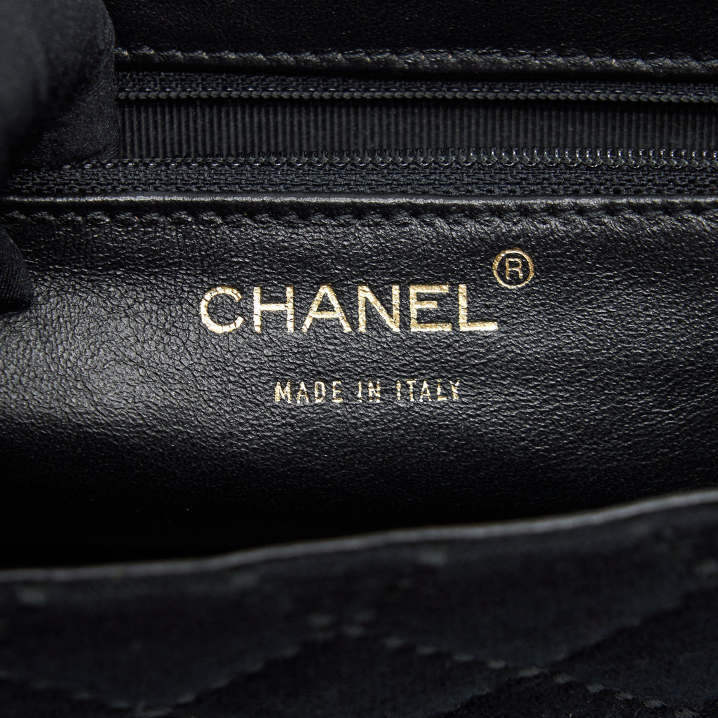 CHANEL VINTAGE SHOULDER BAG FABRIC BLACK GHW WITH AN EXTRA BAG CHARM
