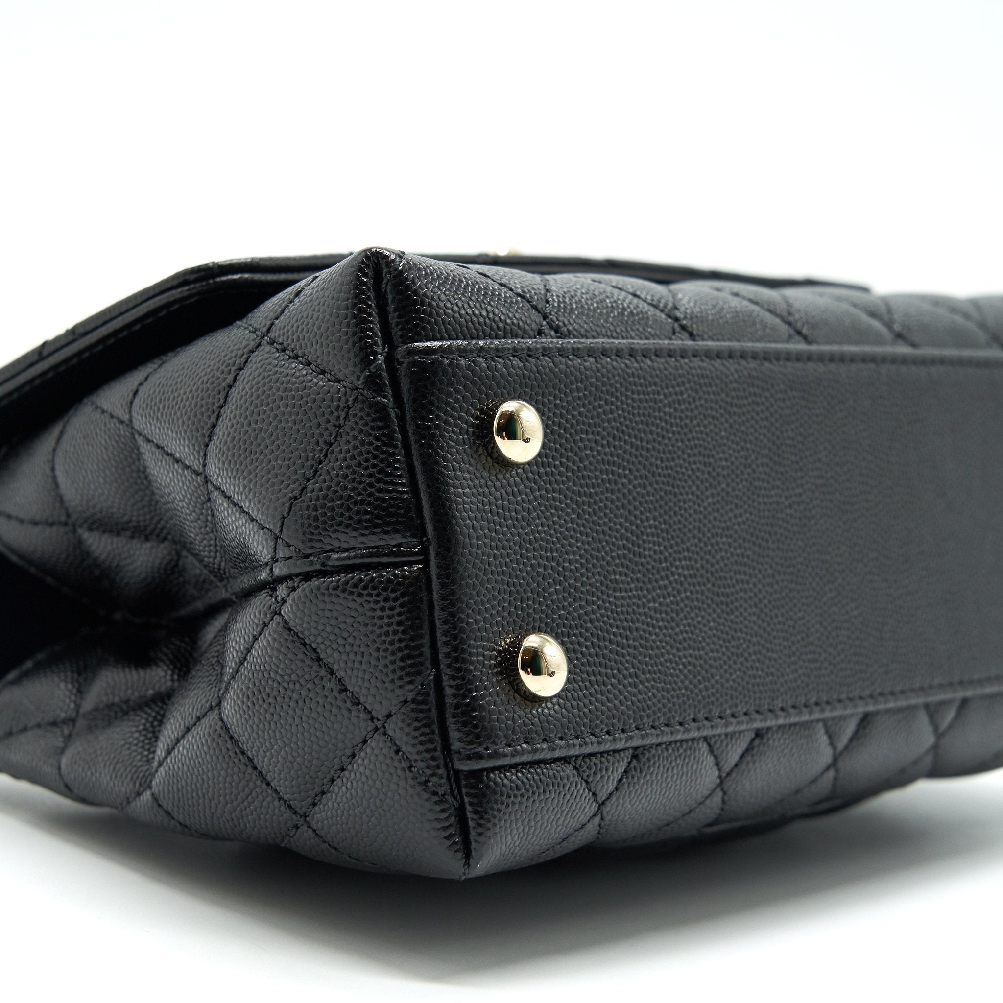CHANEL 21K SMALL COCO HANDLE 24CM CAVIAR BLACK LGHW