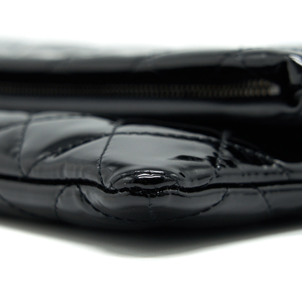 CHANEL FOLD OVER CLUTCH PATENT LEATHER BLACK SHW