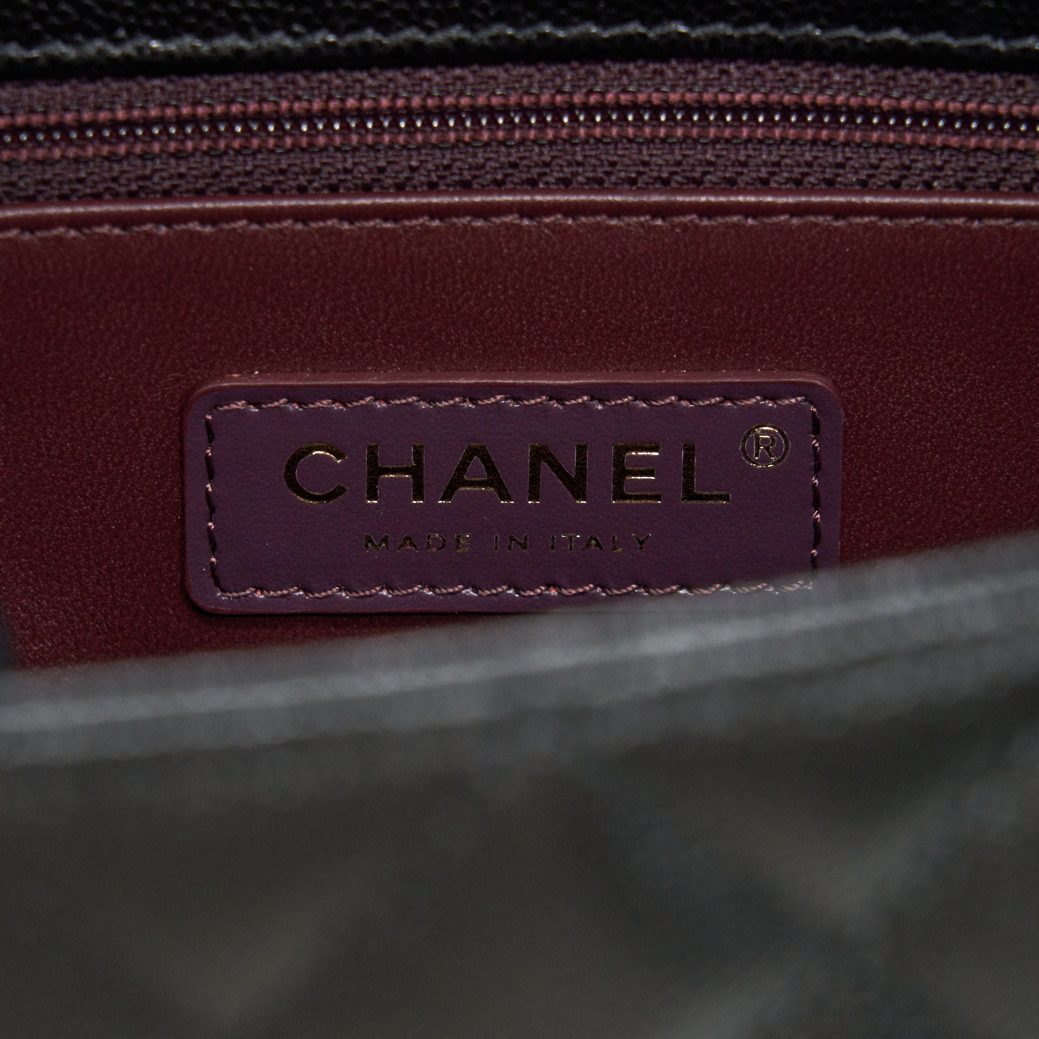 CHANEL 21K SMALL (OLD MINI) 24CM COCOHANDLE BLACK CAVIAR LGHW (MICROCHIP)