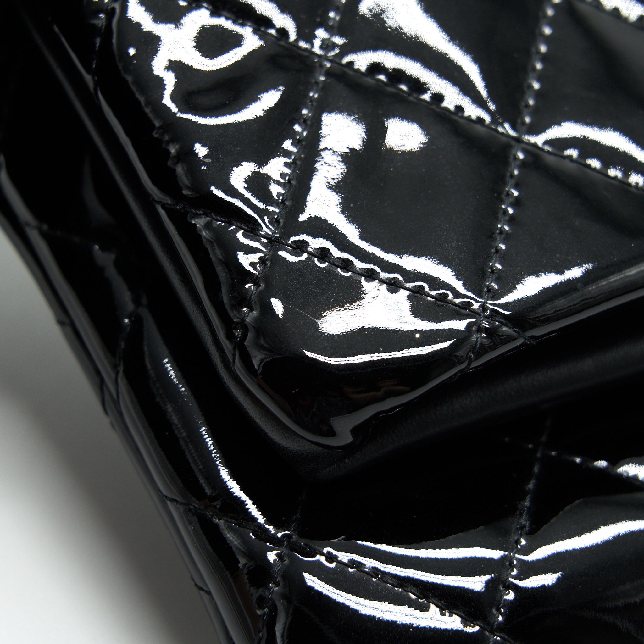 CHANEL FOLD OVER CLUTCH PATENT LEATHER BLACK SHW