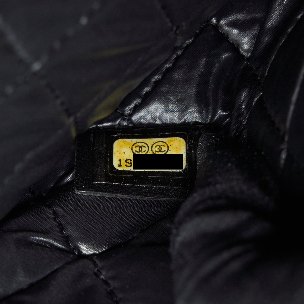 CHANEL FOLD OVER CLUTCH PATENT LEATHER BLACK SHW