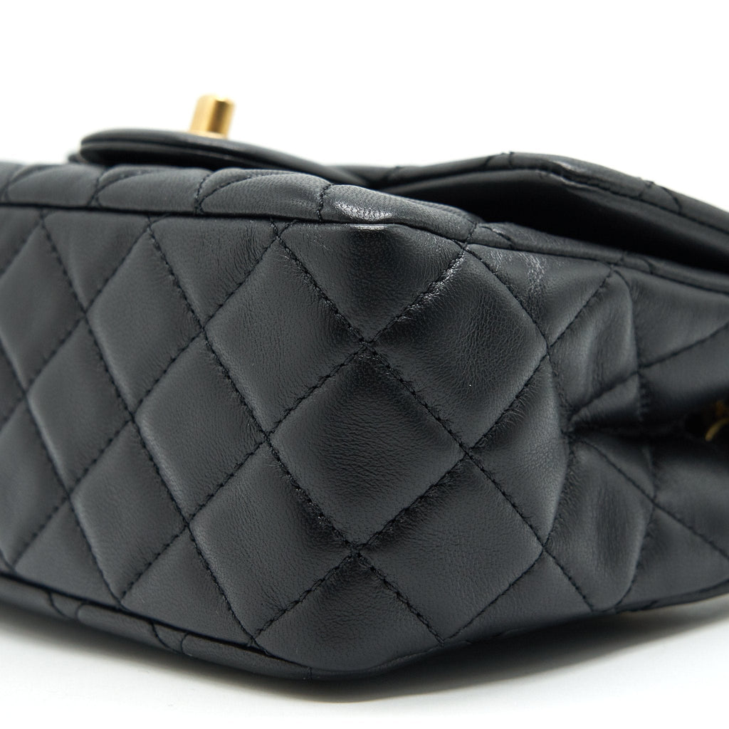 CHANEL 21B PEARL CRUSH MINI SQUARE FLAP BAG BLACK GHW
