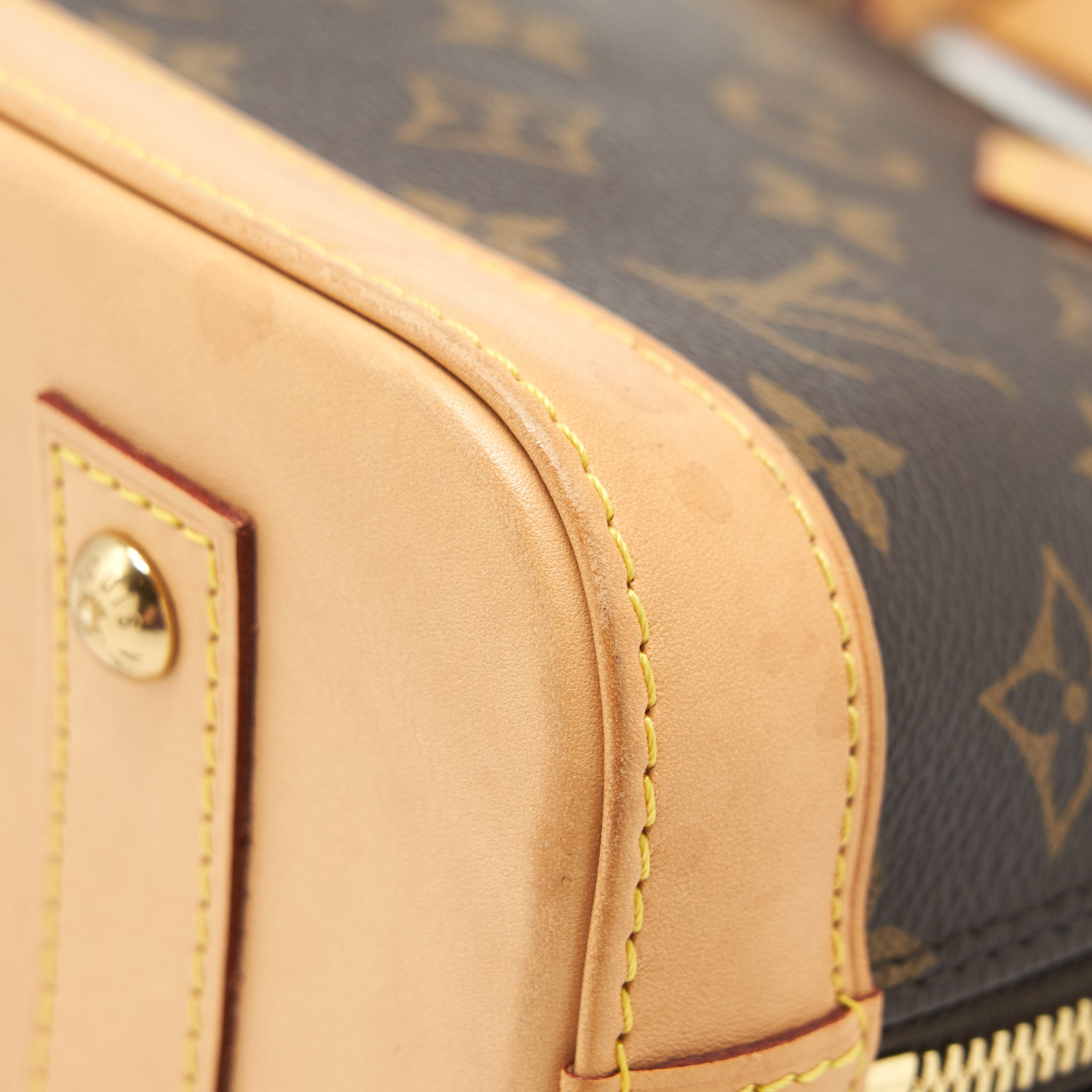 LOUIS VUITTON ALMA BB MONOGRAM