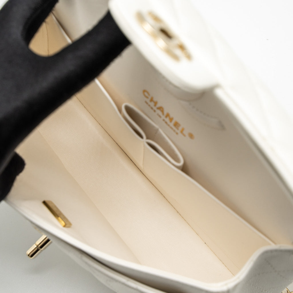 CHANEL SMALL CLASSIC DOUBLE FLAP BAG CAVIAR WHITE LGHW (MICROCHIP)