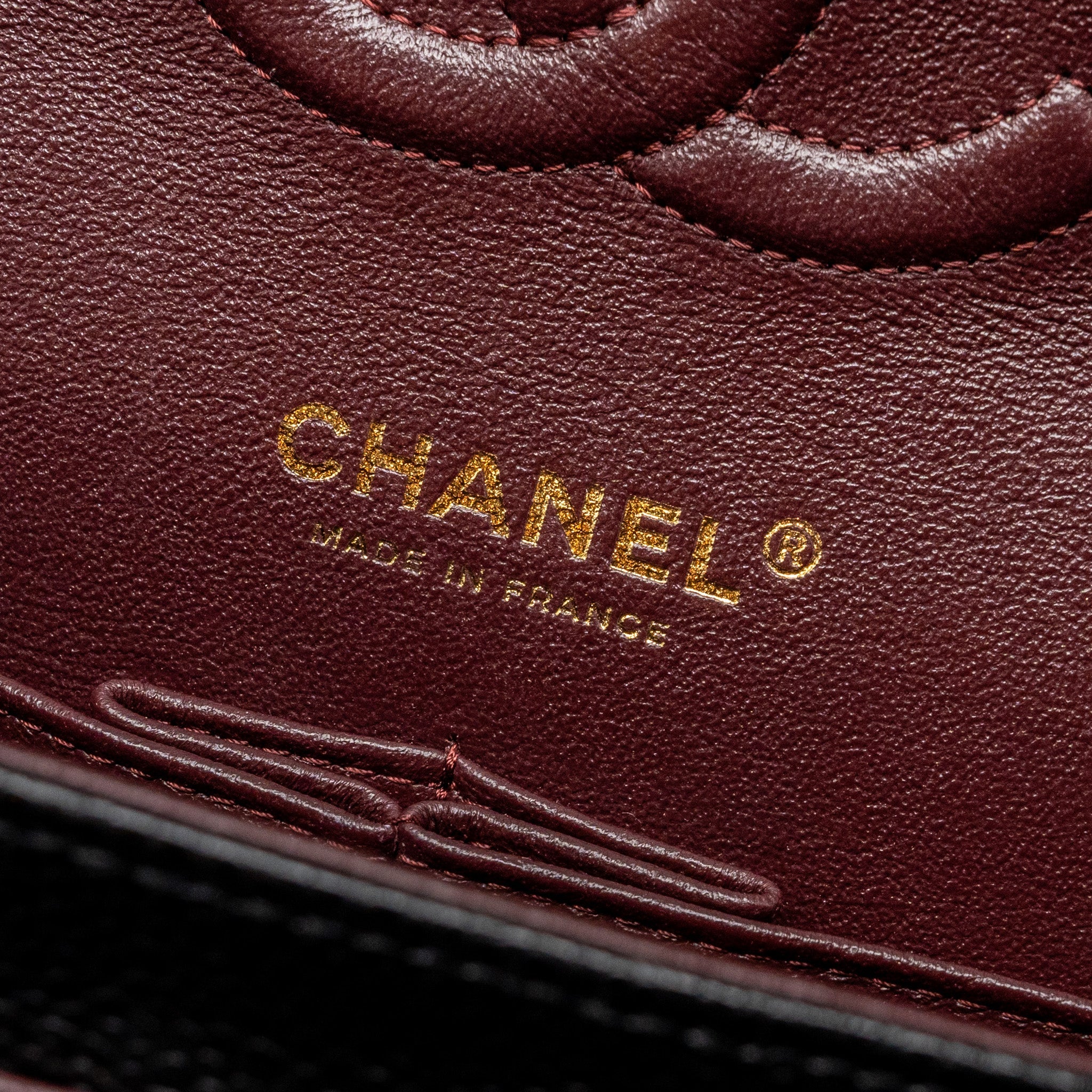 CHANEL MEDIUM CLASSIC DOUBLE FLAP BAG CAVIAR BLACK GHW