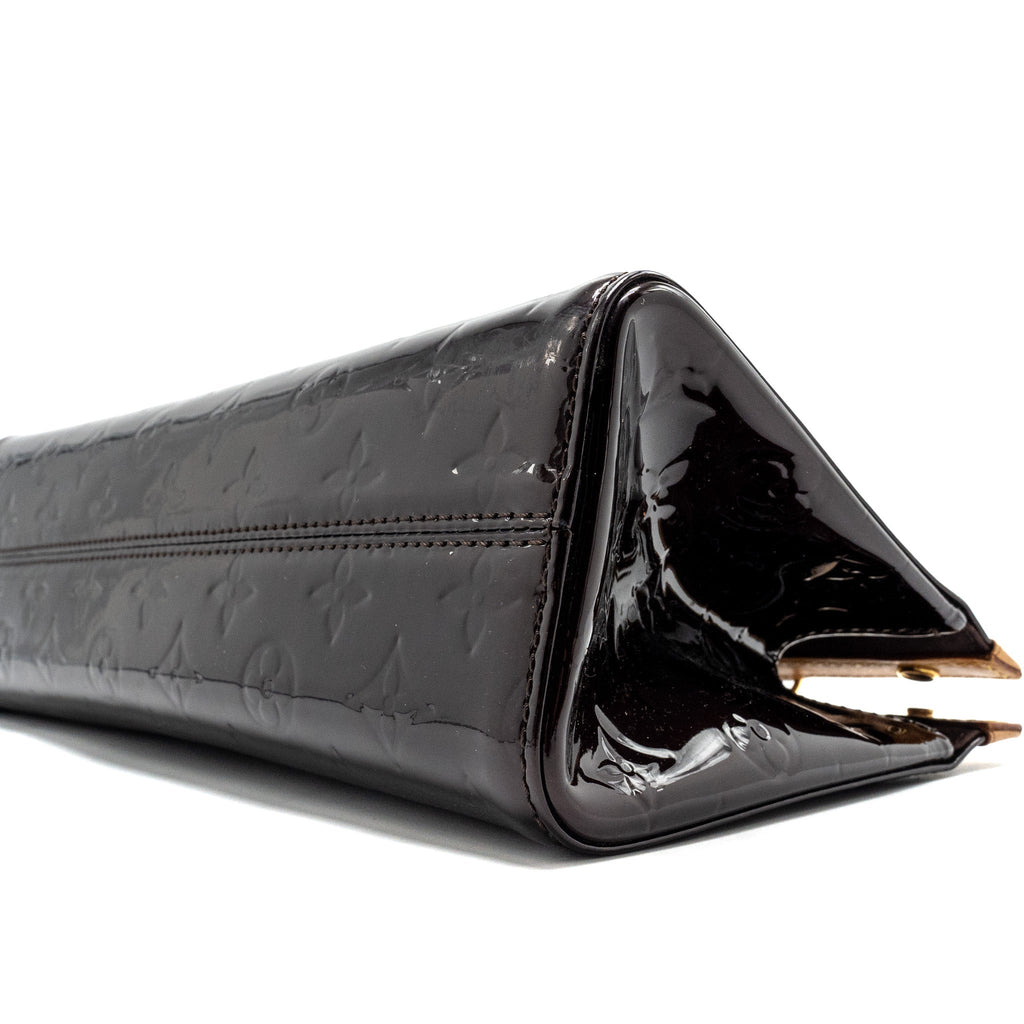 LOUIS VUITTON ROXBURY DRIVE MONOGRAM VERNIS AMARANTE GHW
