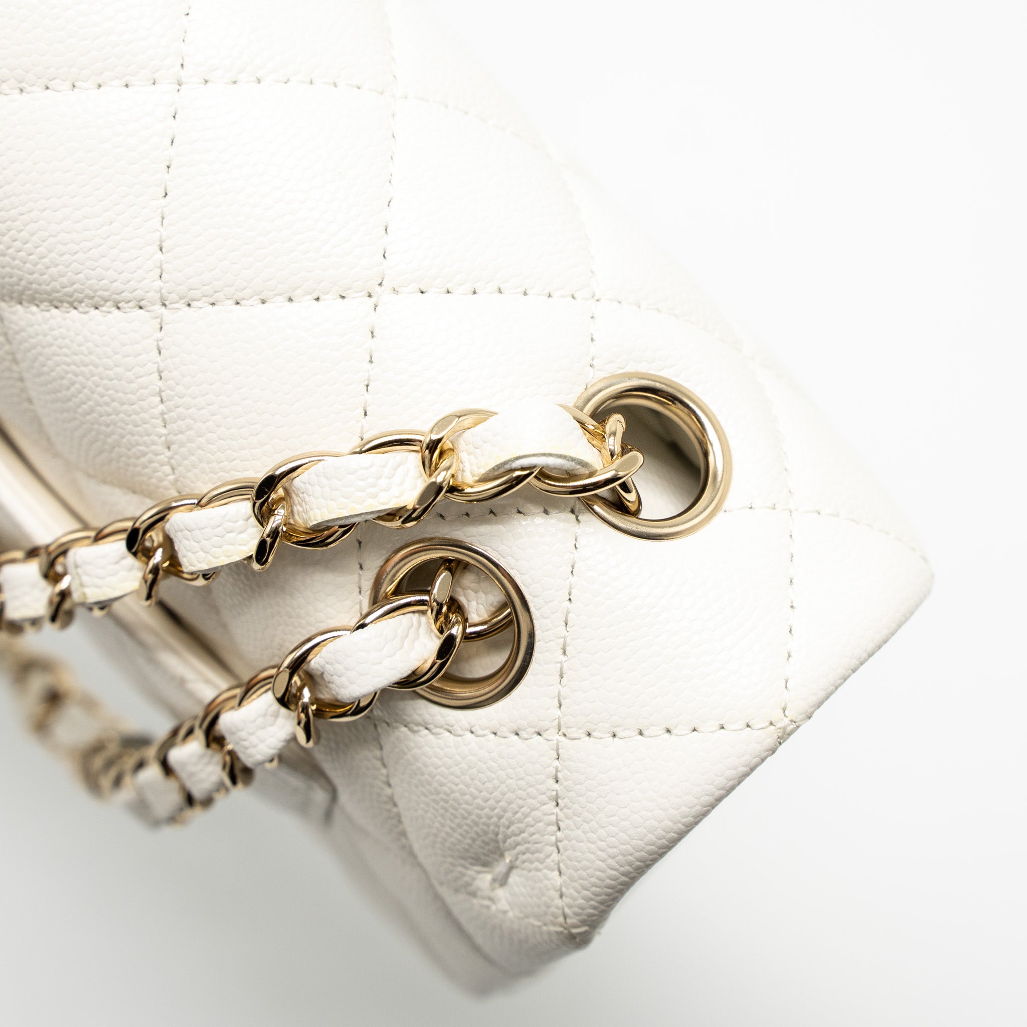 CHANEL SMALL CLASSIC DOUBLE FLAP BAG CAVIAR WHITE LGHW (MICROCHIP)