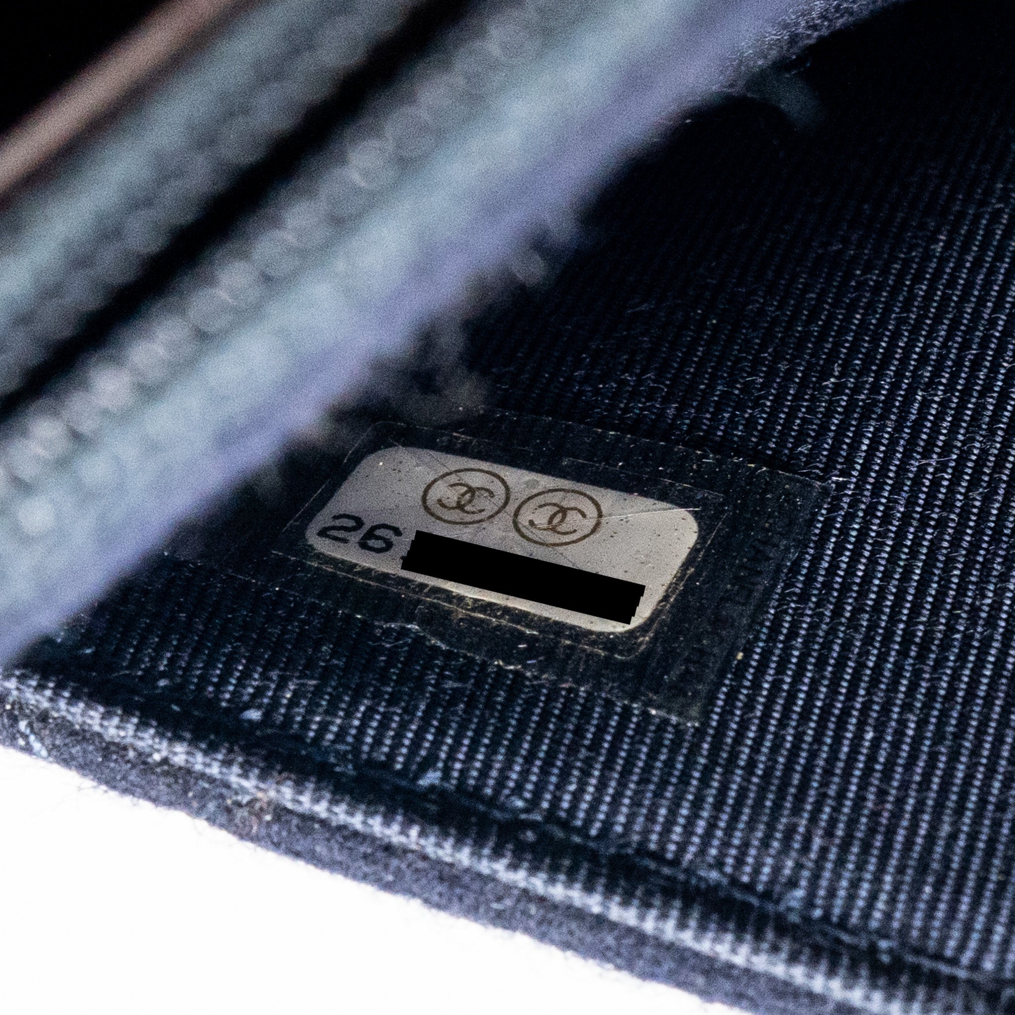 CHANEL 18A CHARMING NAVY WALLET ON CHAIN WOOL/CALFSKIN NAVY GHW
