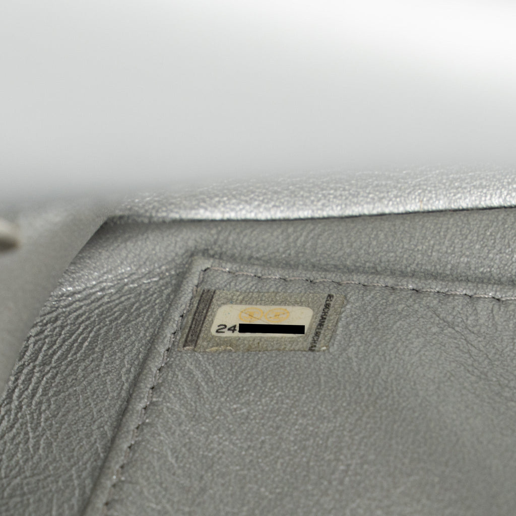 CHANEL FILIGREE FLAP BAG CAVIAR SILVER SHW
