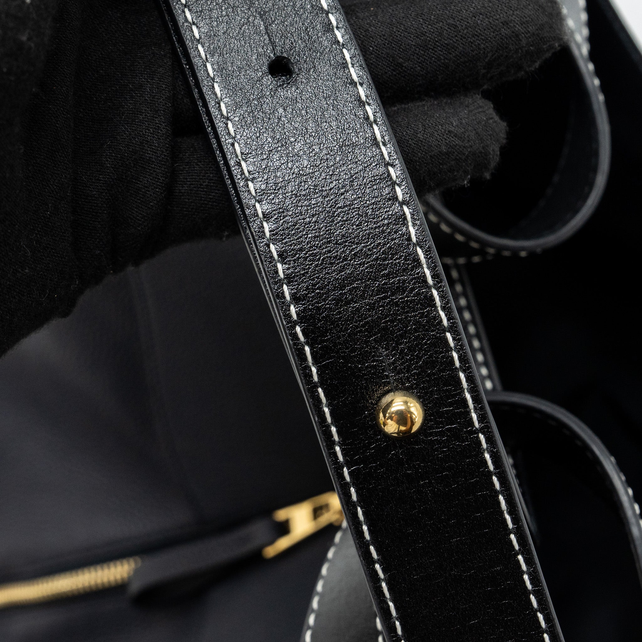 LOEWE MEDIUM HAMMOCK BAG GRAINED CALFSKIN DARK BLUE GHW